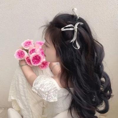 圈内老戏骨素颜现身菜市场，后援会发声明，深夜持续发酵